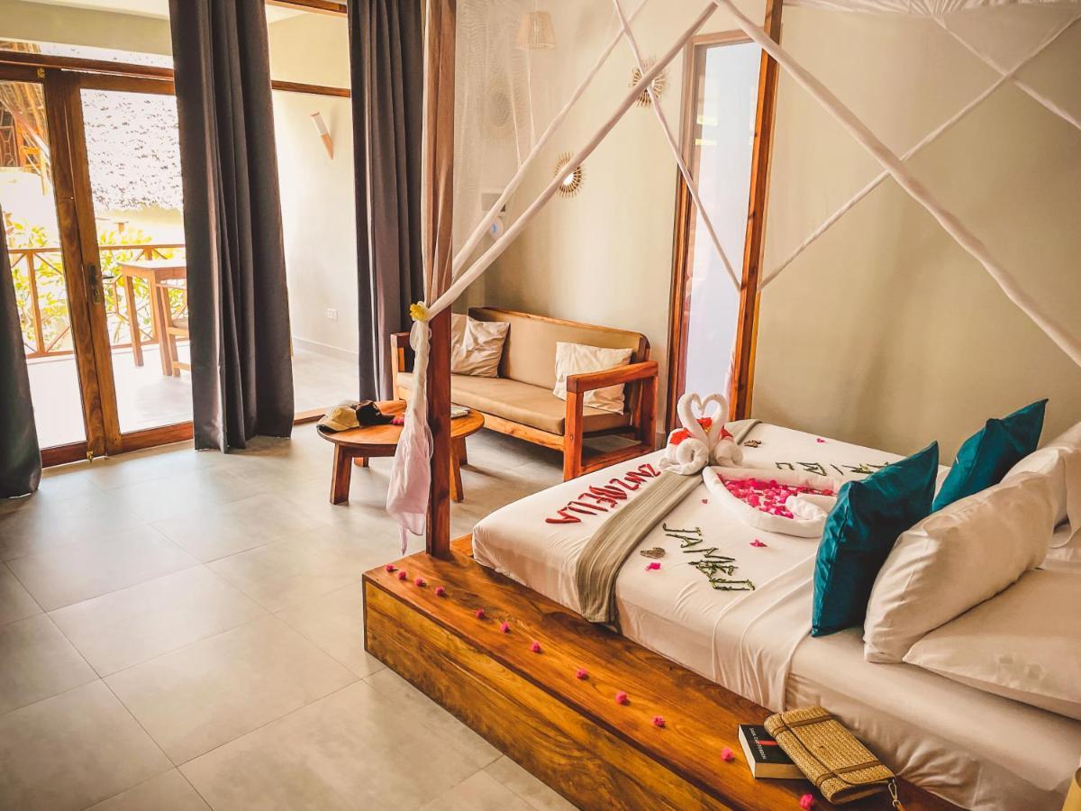 Zanzibella Hotel & Spa Kiwengwa  Luaran gambar A room at the resort