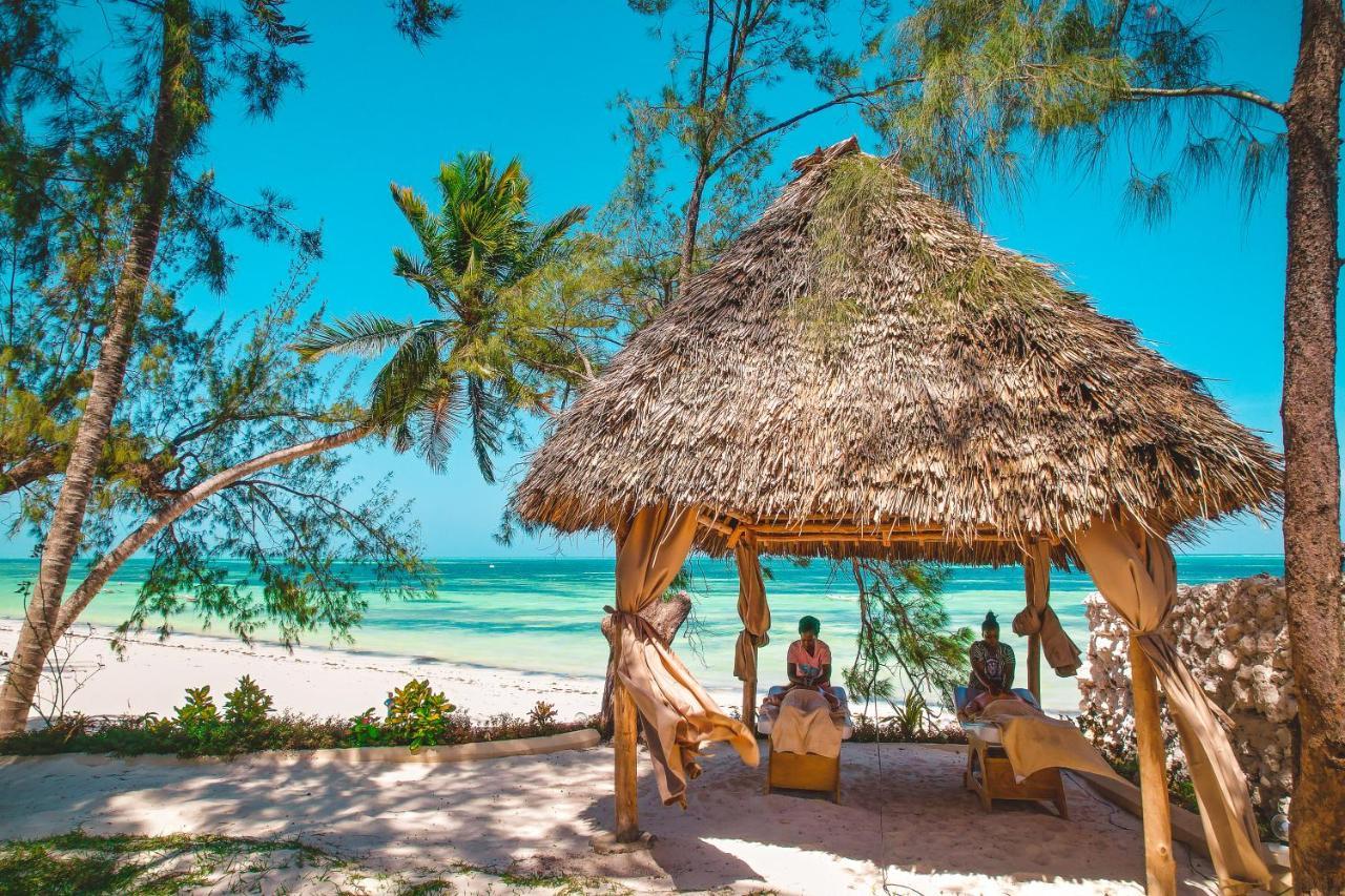 Zanzibella Hotel & Spa Kiwengwa  Luaran gambar Beach hut at the resort